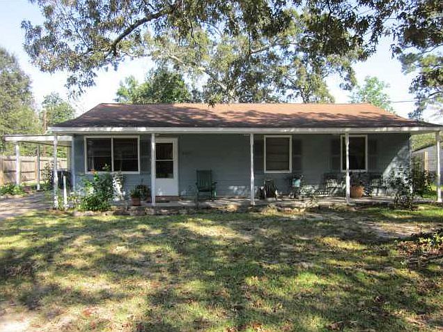 1st image of 406 Pinecrest Dr
