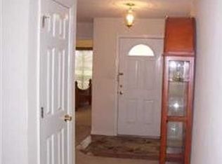 7211 Spring Lake Dr S, Mobile, AL 36695