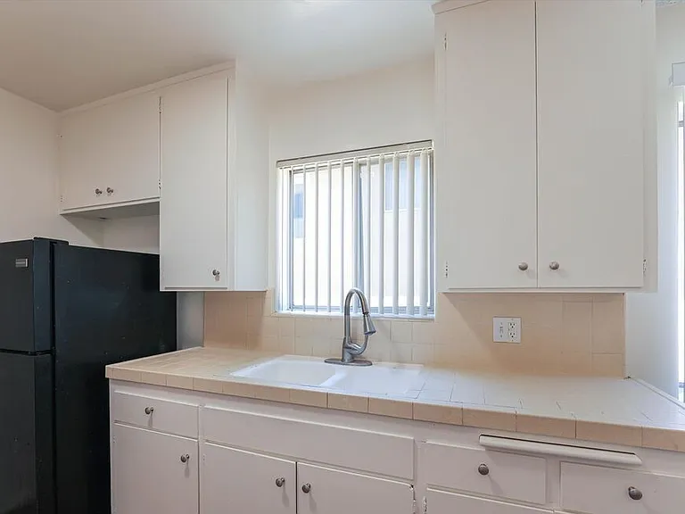 Kitchen #2 (Refrigerator Not Included)