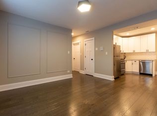 Pf-Arg, 3062 N Davlin Series, Chicago, IL 60618