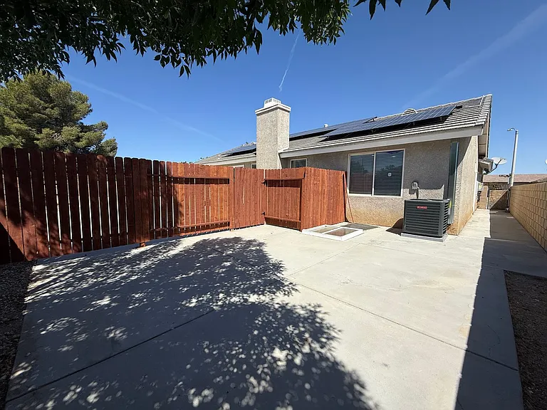 1786 Linn Way #1788 — Photo 11