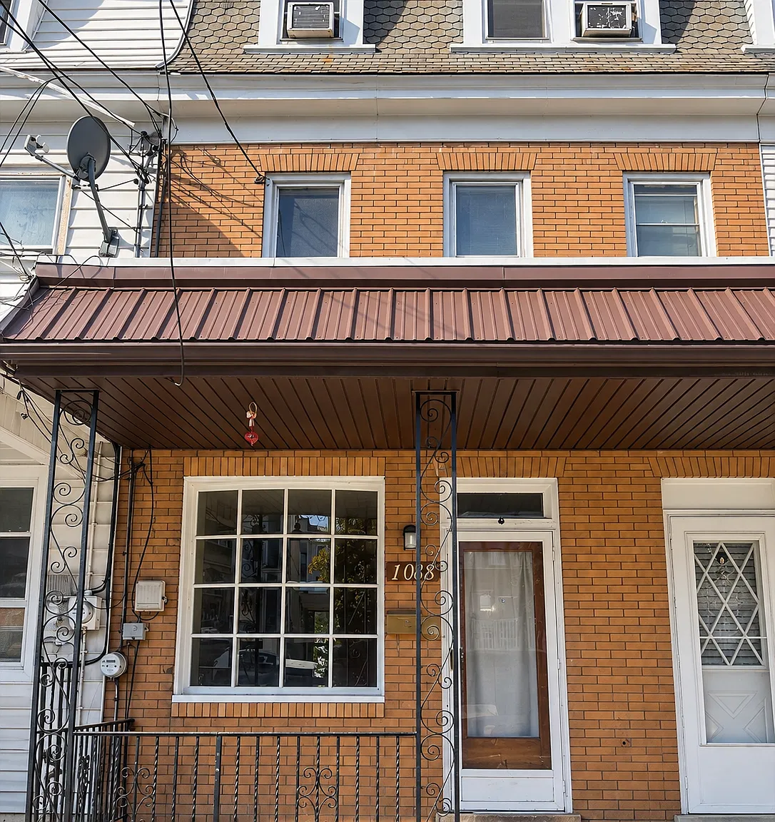 4 bed, 1248 sqft, $1,200 — Photo 1