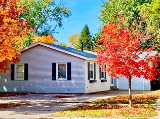 1526 N Hershey Rd, Bloomington, IL 61704