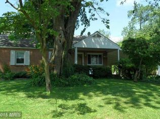 1746 Anderson Rd, Falls Church, VA 22043