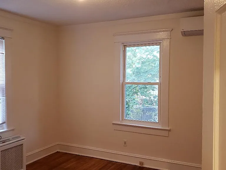 118 N 3rd Ave #1 — Photo 7