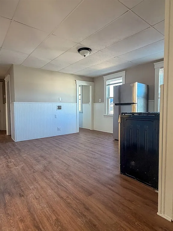 3 bed, 1.0 bath, 1200 sqft, $2,000 — Photo 3