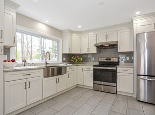7 Ashdale Rd, Canton, MA 02021