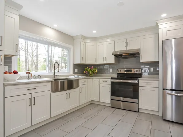 7 Ashdale Rd, Canton, MA 02021