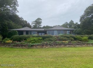 412 Cole Dr, Hampstead, NC 28443