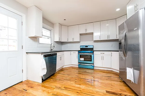 Sold by My Home Advisors | media 1