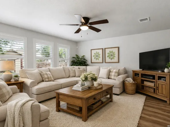 711 Chamomile, San Antonio, TX 78245