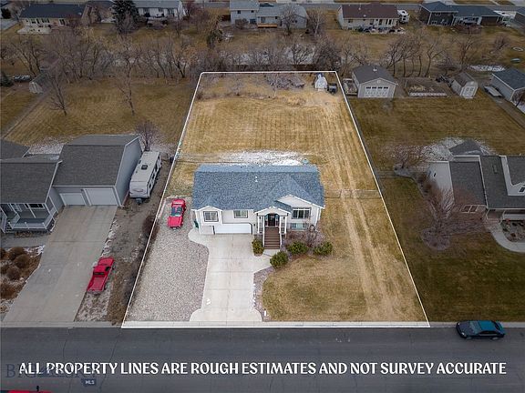 3rd image of 1250 Angus Rd