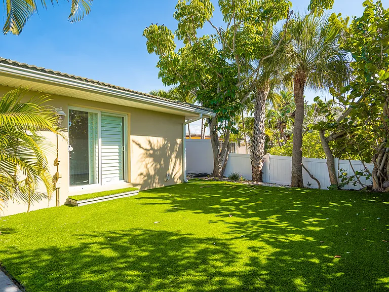 482 Hermosita Dr — Photo 27