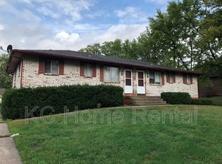 6500 Ravena Rd APT 1, Pleasant Valley, MO 64068