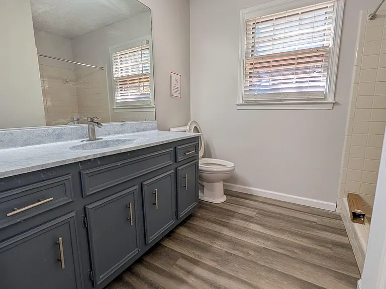 Summie Dr SW — Photo 2