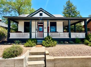 120 Arno St SE, Albuquerque, NM 87102