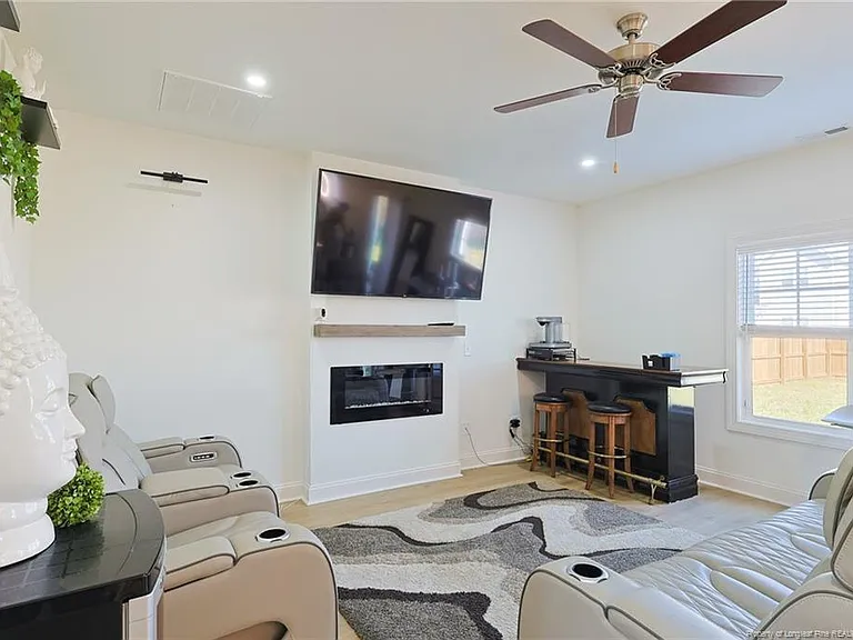145 Easy St — Photo 7