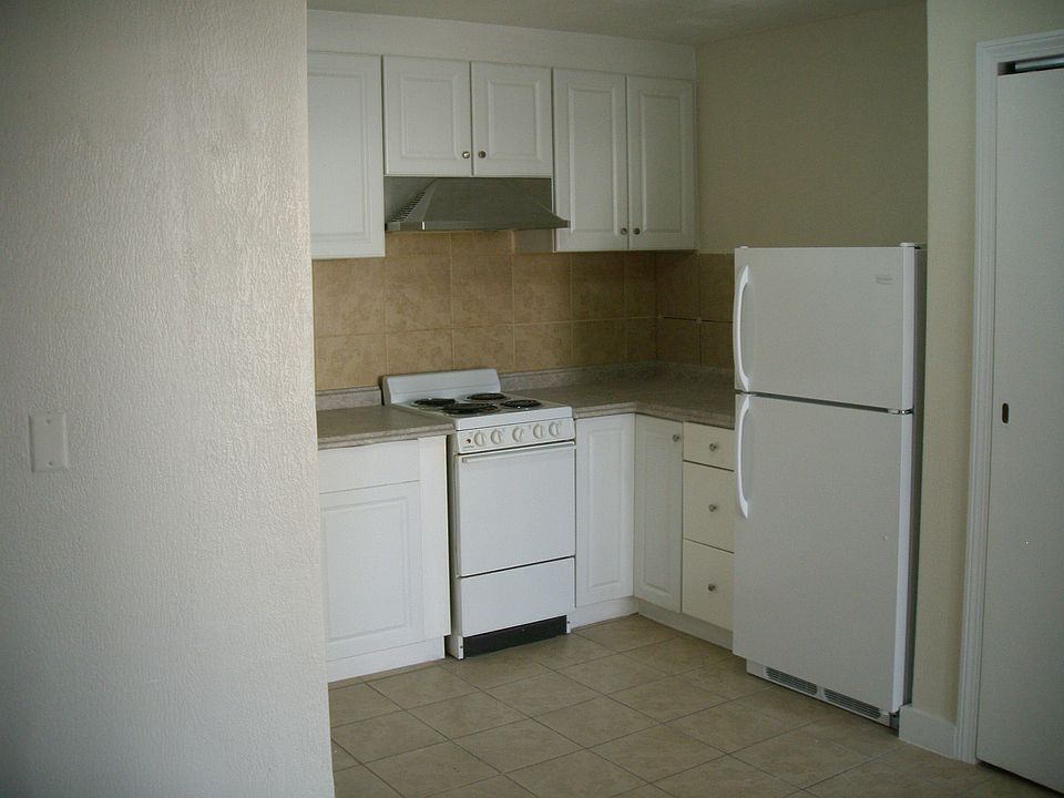 632-1-kitchen