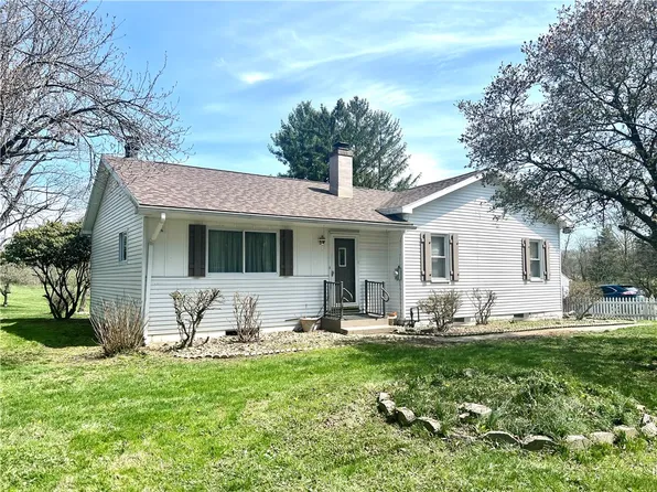 644 Fallen Timbers Rd, Point Marion, PA 15474