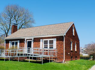1141 E Knox St, Galesburg, IL 61401