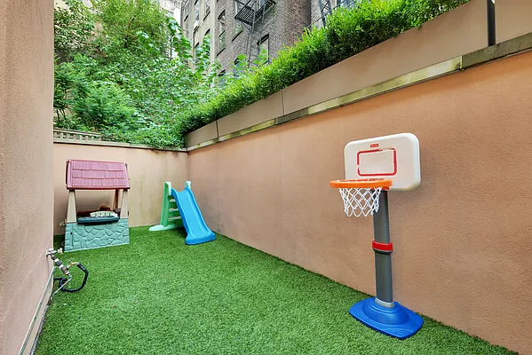 Sold by Douglas Elliman | media 5