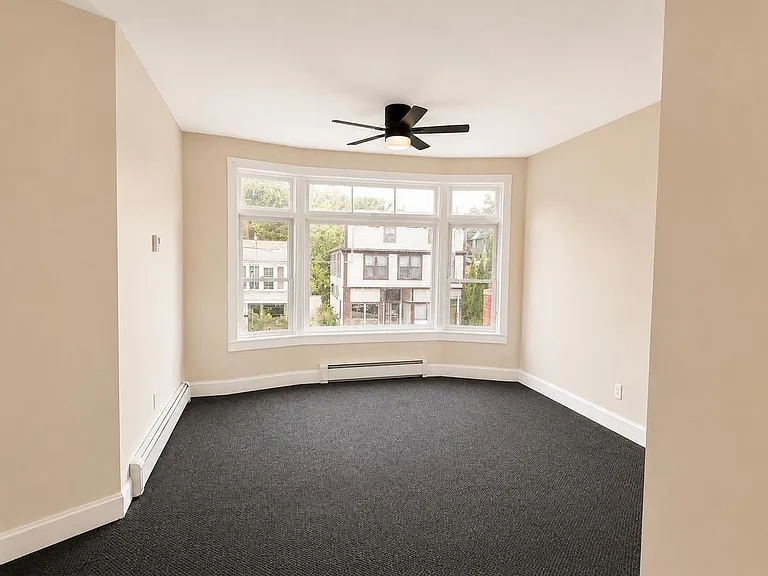 408 Central St #4 — Photo 5
