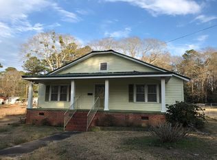 310 Cleaveland Dr, Lagrange, GA 30241