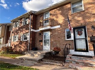 4307 Candlelight Ln, Liverpool, NY 13090