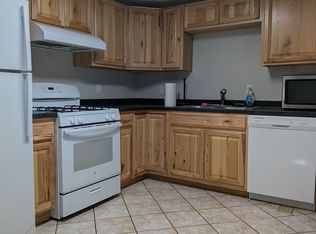 3 Bedroom 1 Bathroom Apartment in Golden!, Golden, CO 80401
