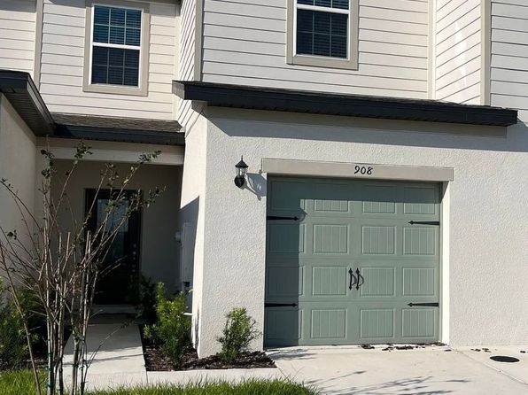 908 Poppy Ln