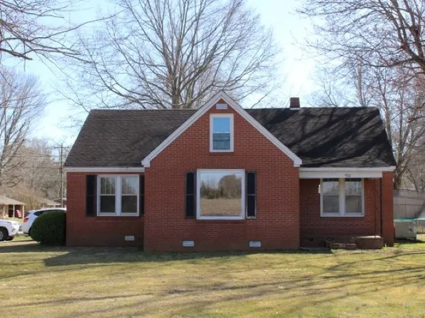 900 E Church St, Alamo, TN 38001