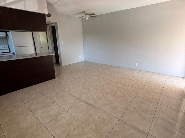 834 SW 10th Dr APT 201