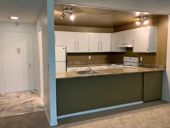 2nd image of 6001 140th Ave NE #0