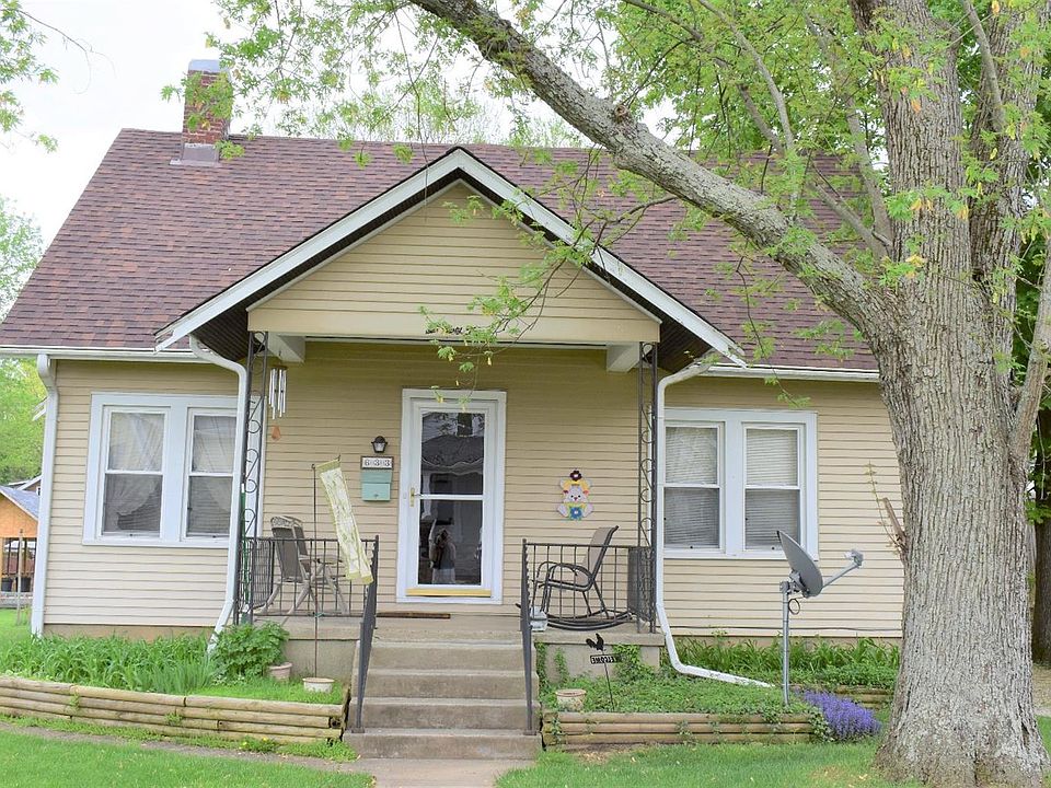 1st image of 633 Lewis Ave