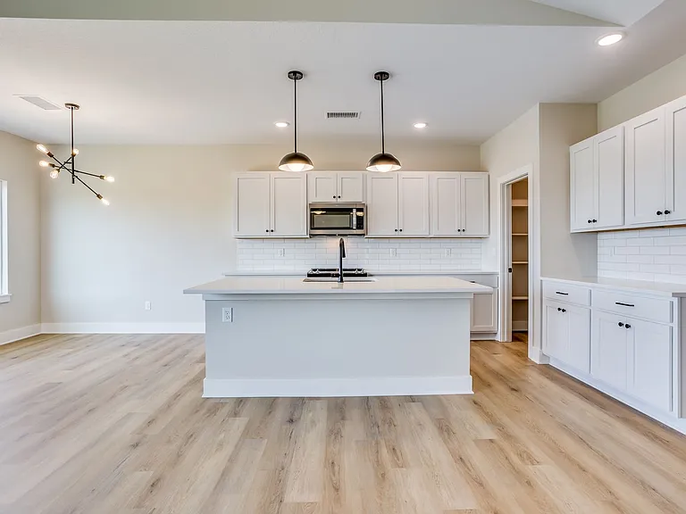1017 W Long Path St — Photo 11