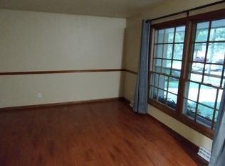 3210 Churchill Dr, Madison, WI 53713