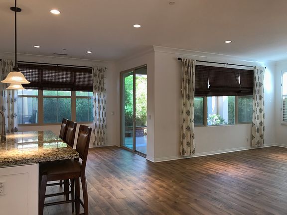 Open Space Dinning Room