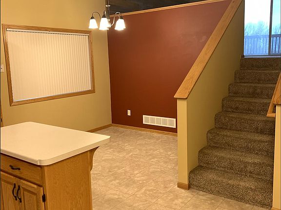 3rd image of 606 7th St S