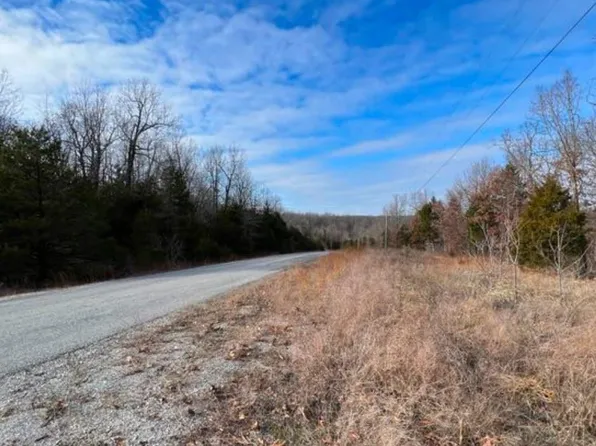 1113 Connection St, Horseshoe Bend, AR 72512