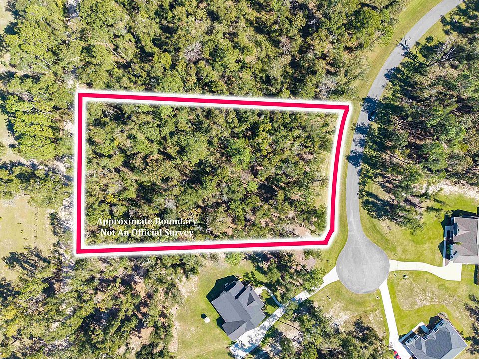 1st image of Vacant Ne Oakwood Way