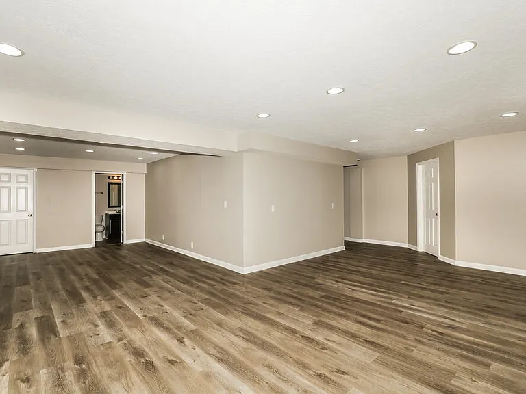 10301 Kensington Way — Photo 7