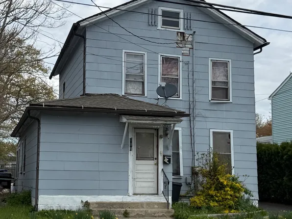 109 Edgewood Avenue, Waterbury, CT 06706