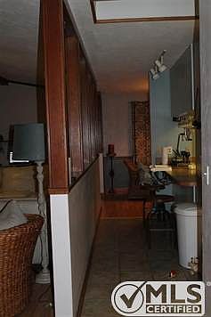 5th image of 2432 Royal Oaks Dr
