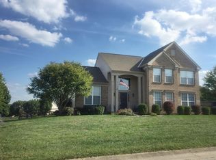 8762 Carey Woods Ln, West Chester, OH