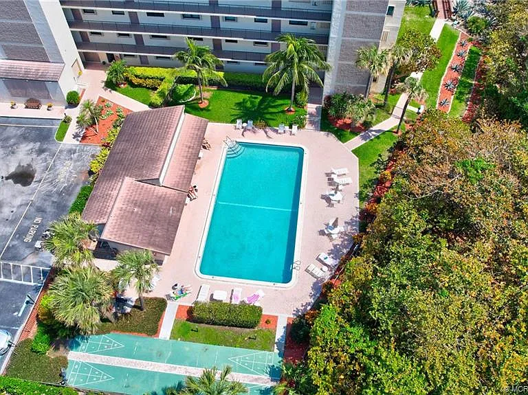 10310 S Ocean Dr #PENTHOUSE — Photo 41