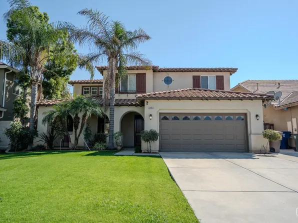 10407 Sharktooth Peak Dr, Bakersfield, CA 93311