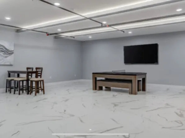 311 Sip Avenue image 9 of 61