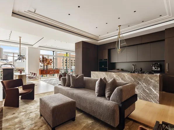 561 Broadway image 4 of 22