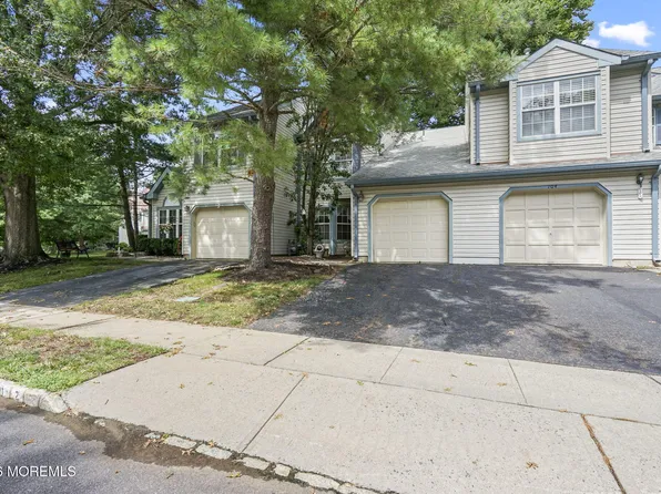 102 Rumford Way, Manalapan, NJ 07726