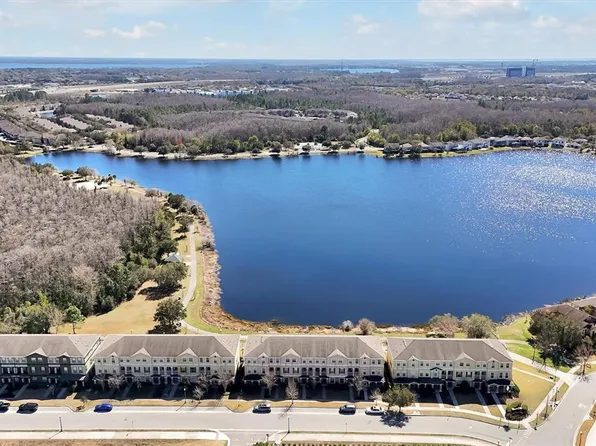 10522 Green Ivy Ln, Orlando, FL 32832